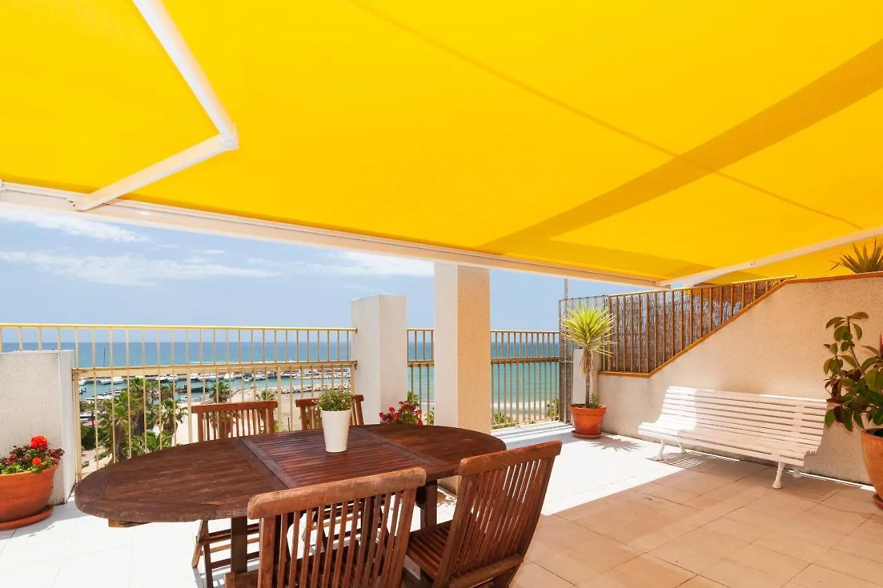 Uhc Attic Miramar Nautic Apartamento Salou